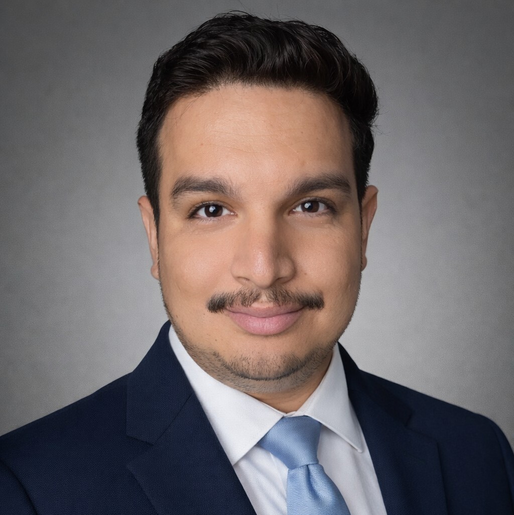 RaulP_2026Headshot_Face